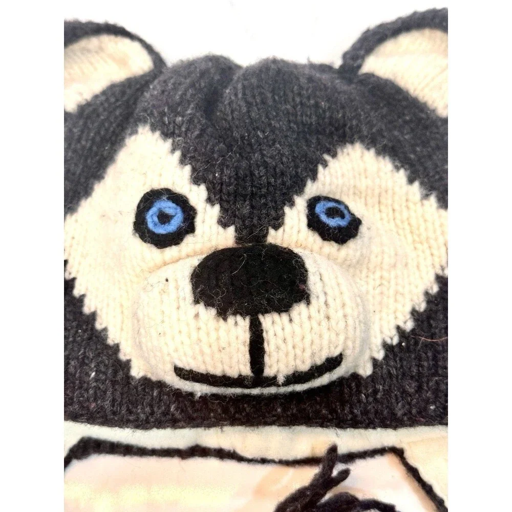 Vive Bien Husky Dog Wool Knit Beanie Hat Fleece Lined Youth Arts of Ecuador